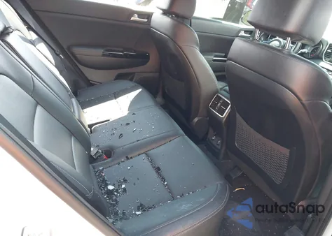 2021 Kia Sportage S z USA, uszkodzony, nr VIN KNDP6CAC9M7854585